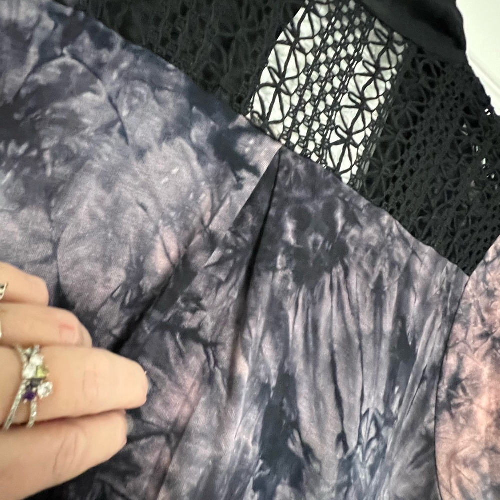 LOGO by Lori Goldstein Purple and Gray Cardigan Featuring Sheer Hem & Open Back. - Picture 14 of 15